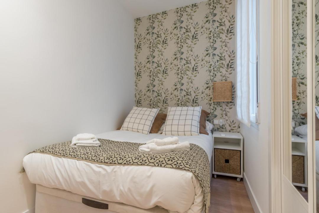 Cozy 1Bd 1Bth - Anton Martin Apartment Мадрид Екстериор снимка