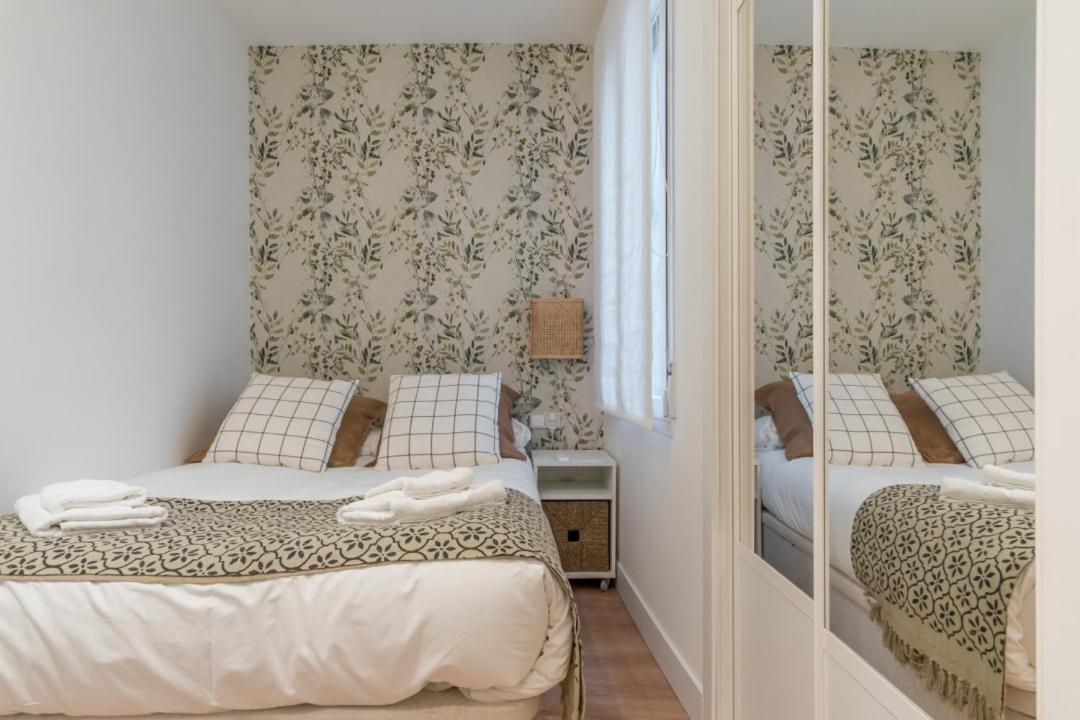 Cozy 1Bd 1Bth - Anton Martin Apartment Мадрид Екстериор снимка